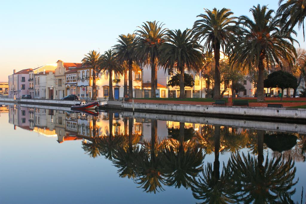Peters Guesthouse Aveiro Exterior foto