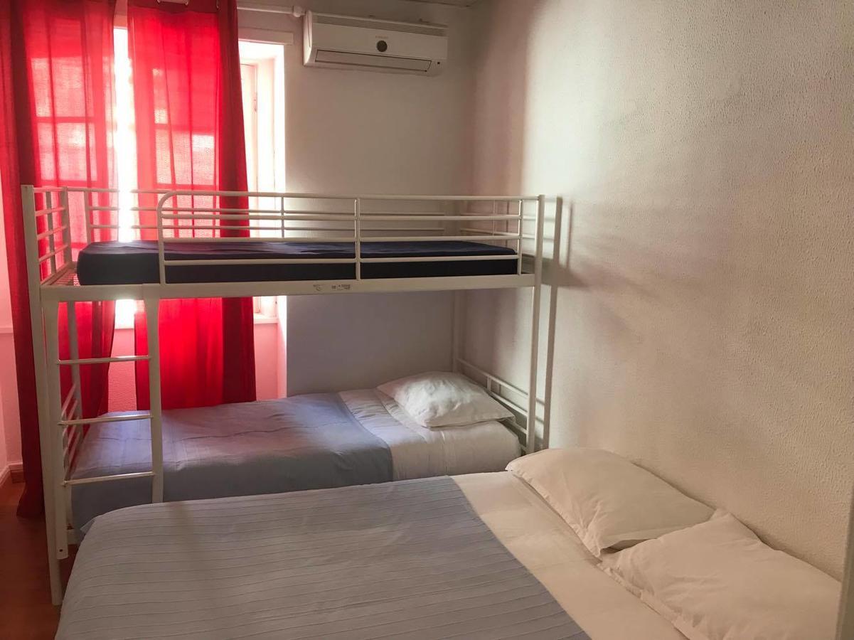 Peters Guesthouse Aveiro Exterior foto